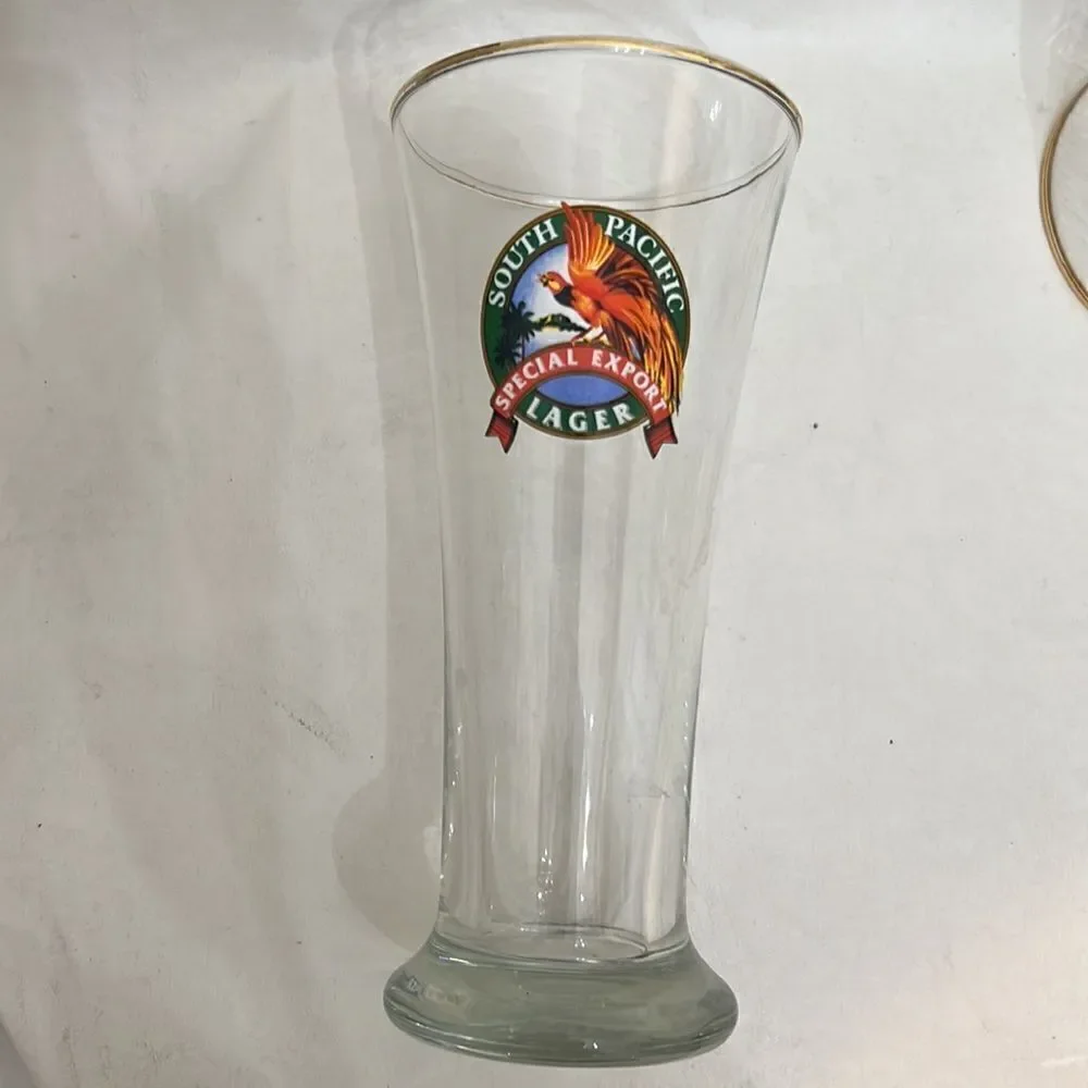 South Pacific Lager Special Export Beer Glasses 12 Oz Each Set 4 Gold Trimmed